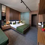 Palms Китен
