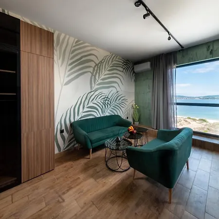 Ξενοδοχείο Palms 4*