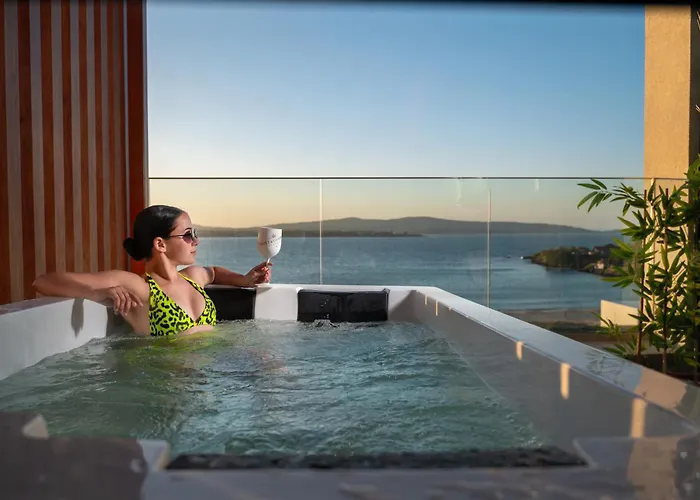 Palms Szálloda Kiten