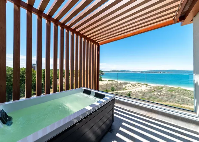 Palms Szálloda Kiten