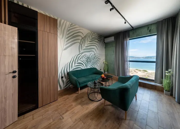 Ξενοδοχείο Palms 4*